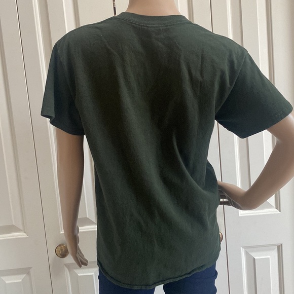 Gildan Womens M Tee Shirt. Hunter green with sunset and tree. Super cute - Picture 5 of 12